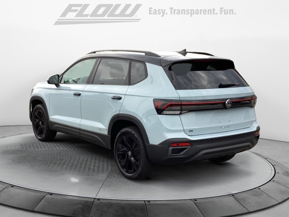 2026 Volkswagen Taos SE Black