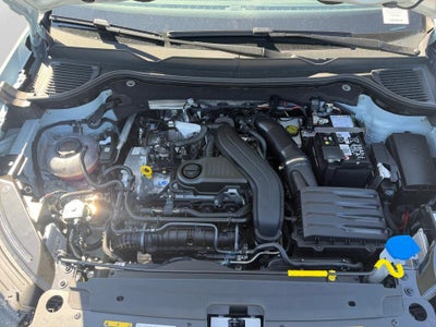 2027 Volkswagen Taos SE Black