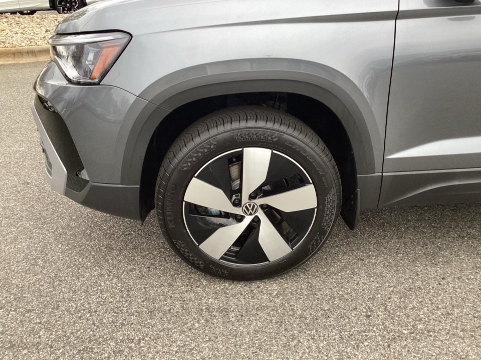 2026 Volkswagen Taos S