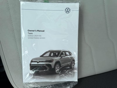 2026 Volkswagen Taos SE