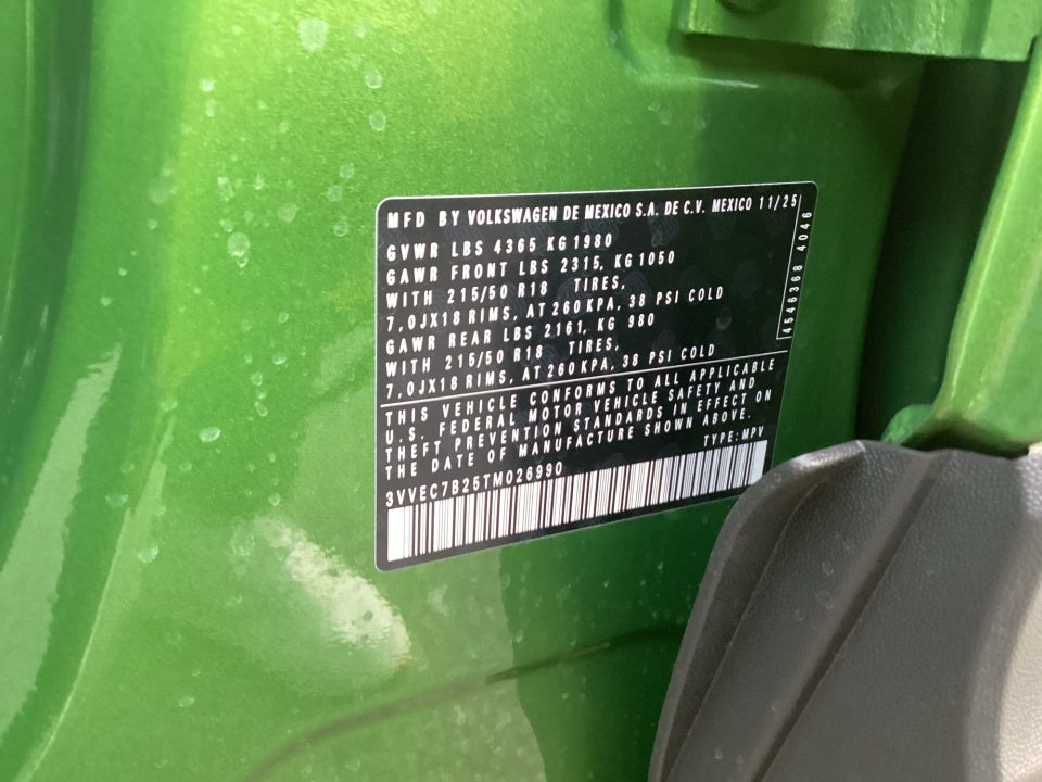 2026 Volkswagen Taos SE