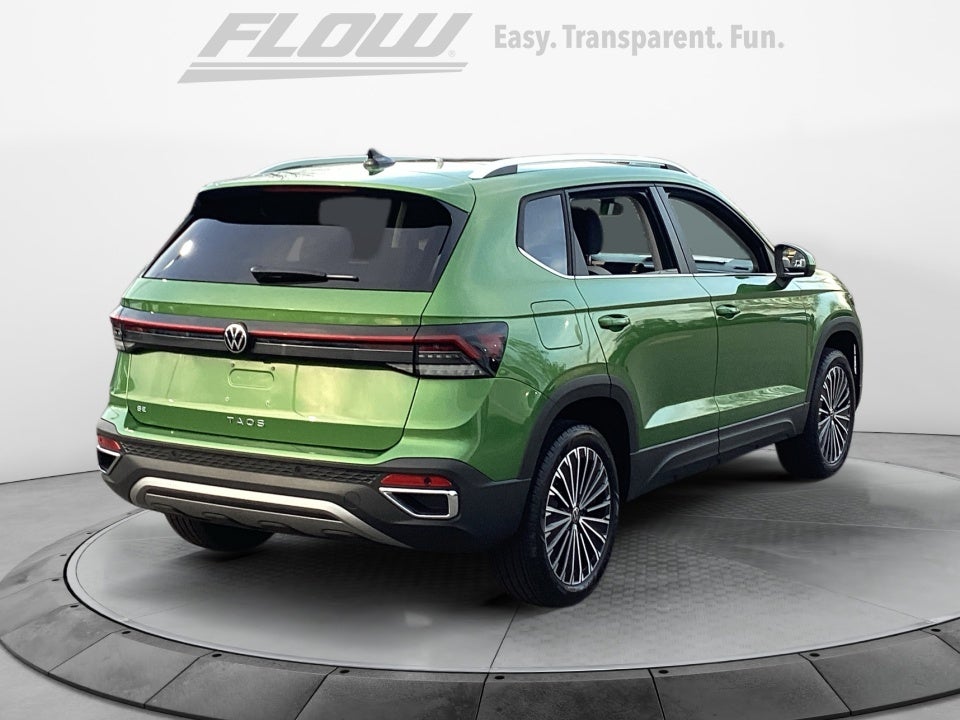 2026 Volkswagen Taos SE