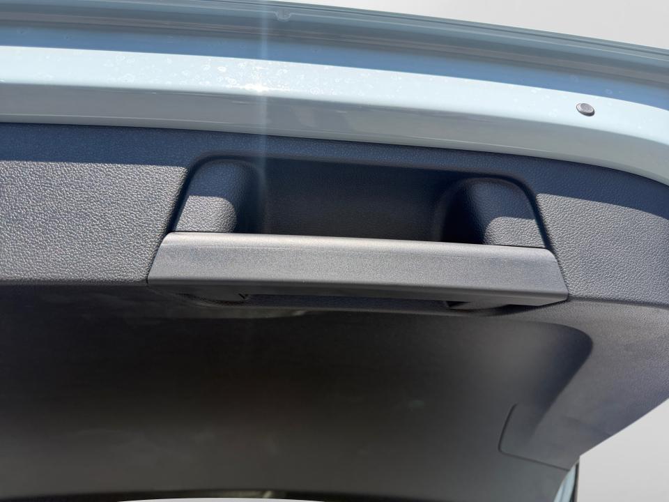 2027 Volkswagen Taos SE