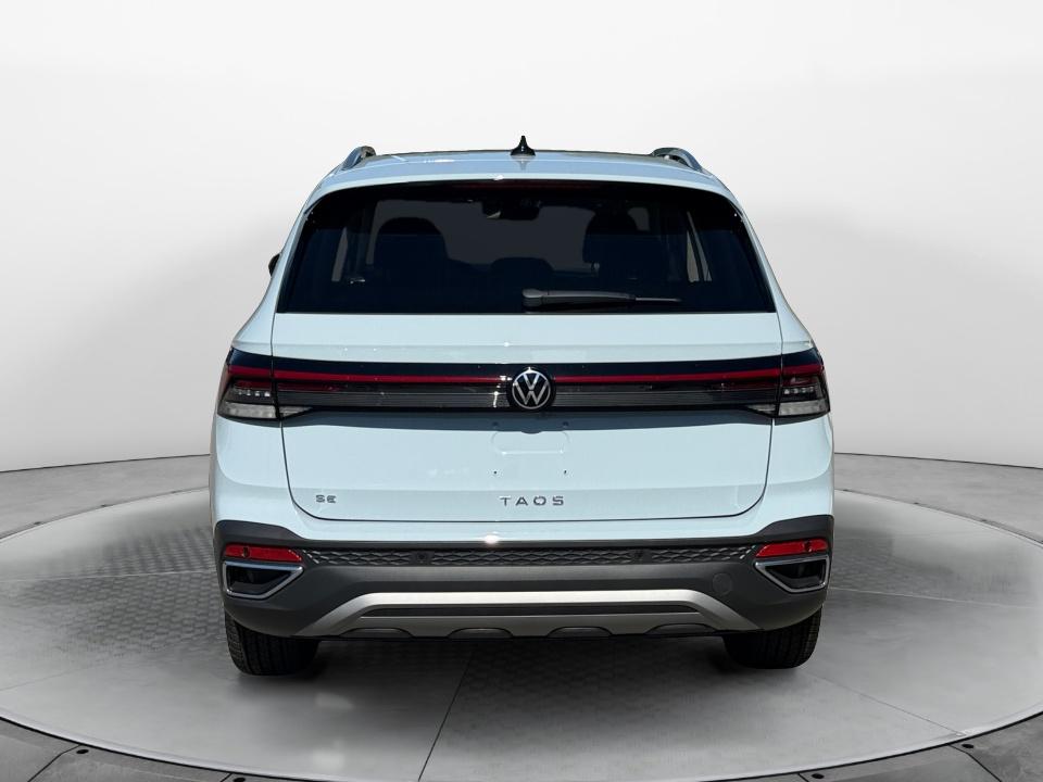 2027 Volkswagen Taos SE