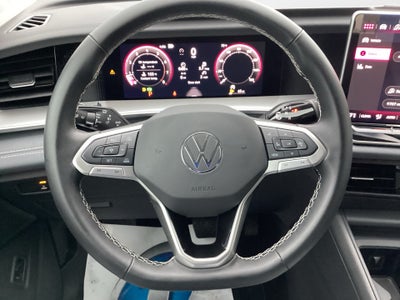 2025 Volkswagen Tiguan 2.0T SE