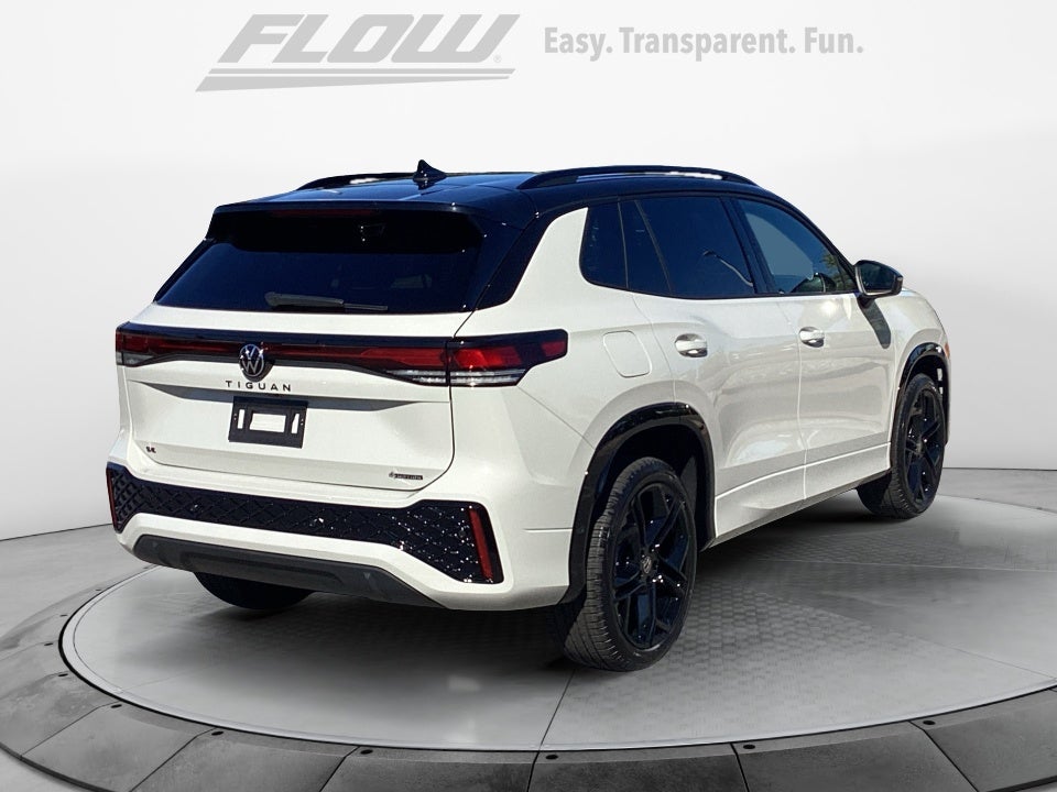 2026 Volkswagen Tiguan SE R-Line Black