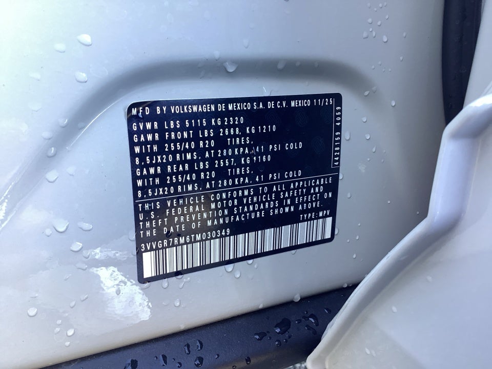 2026 Volkswagen Tiguan SE R-Line Black