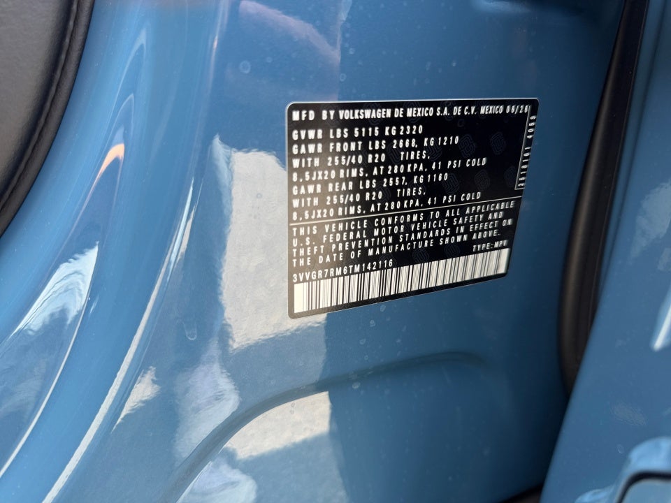 2026 Volkswagen Tiguan SE R-Line Black