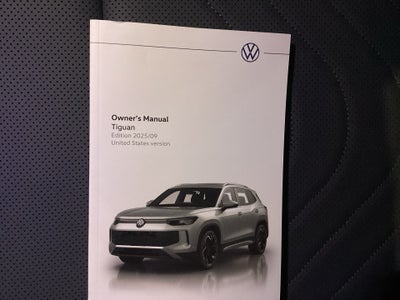 2026 Volkswagen Tiguan SE R-Line Black