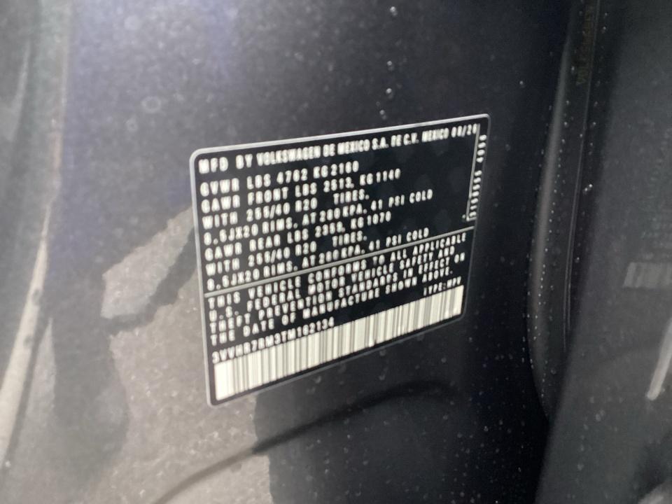 2026 Volkswagen Tiguan SE R-Line Black