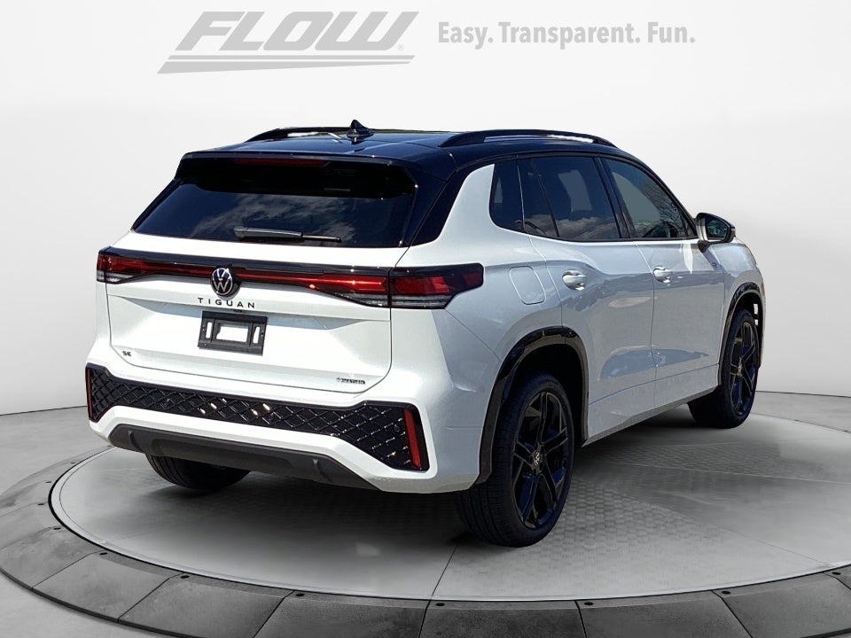 2026 Volkswagen Tiguan SE R-Line Black