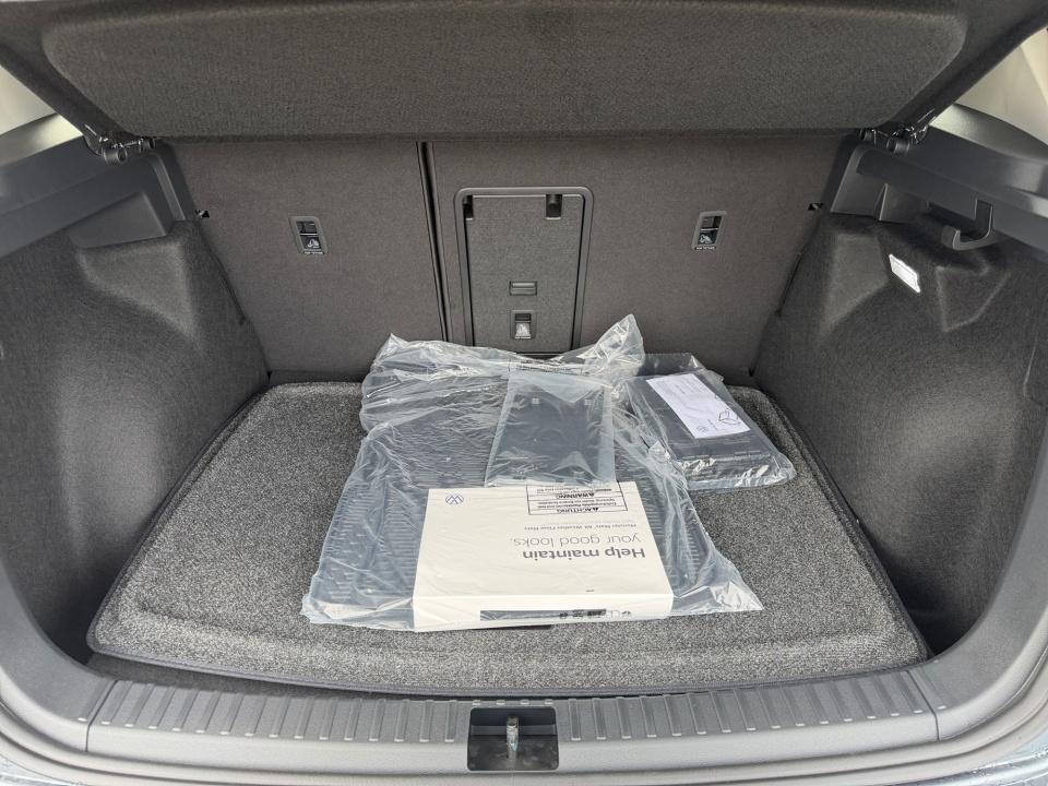 2027 Volkswagen Taos Sport