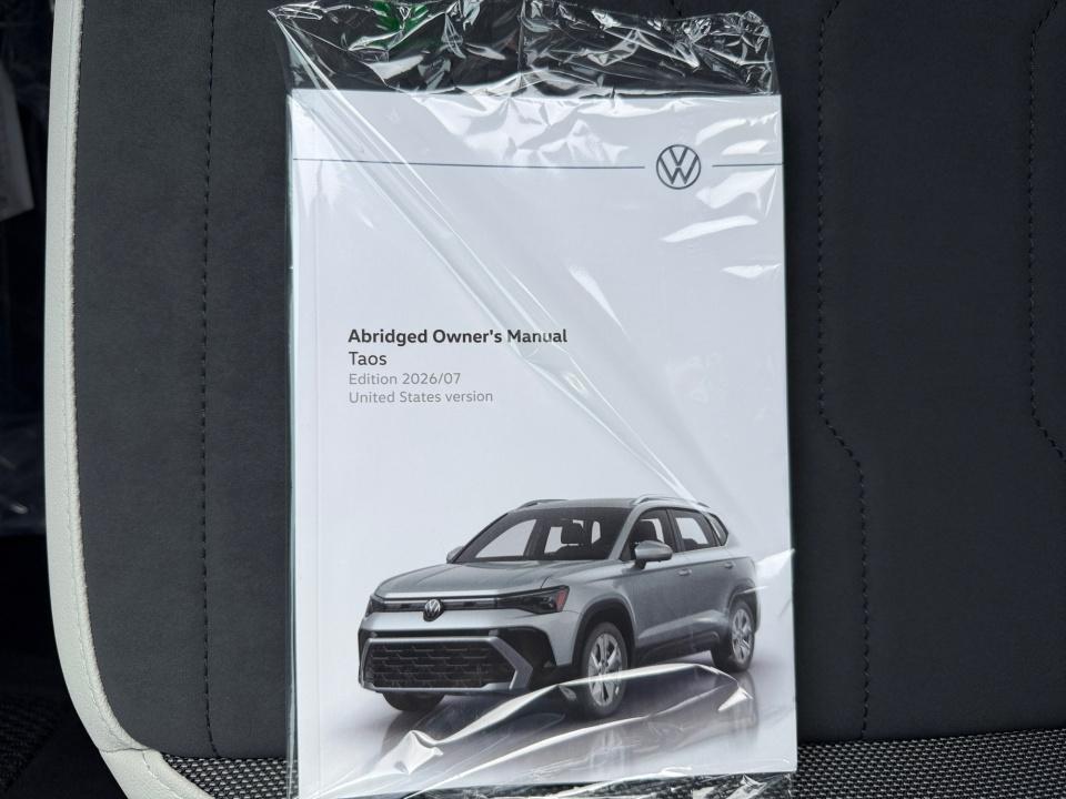 2027 Volkswagen Taos SE
