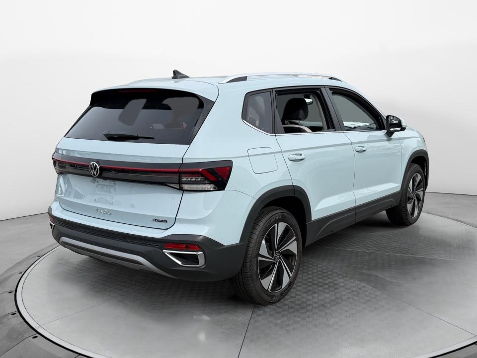 2027 Volkswagen Taos SE