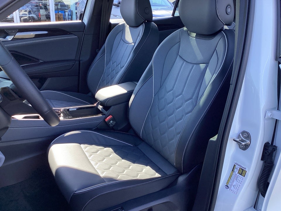 2026 Volkswagen Tiguan SEL R-Line Turbo