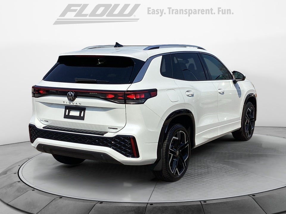 2026 Volkswagen Tiguan SEL R-Line Turbo