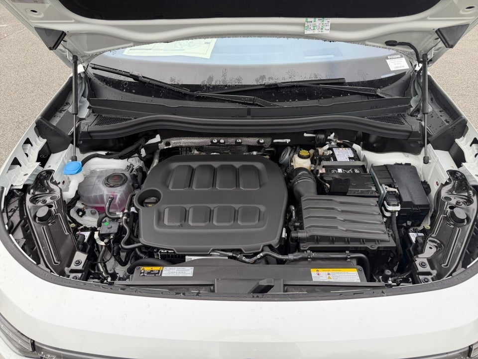 2026 Volkswagen Tiguan SEL R-Line Turbo