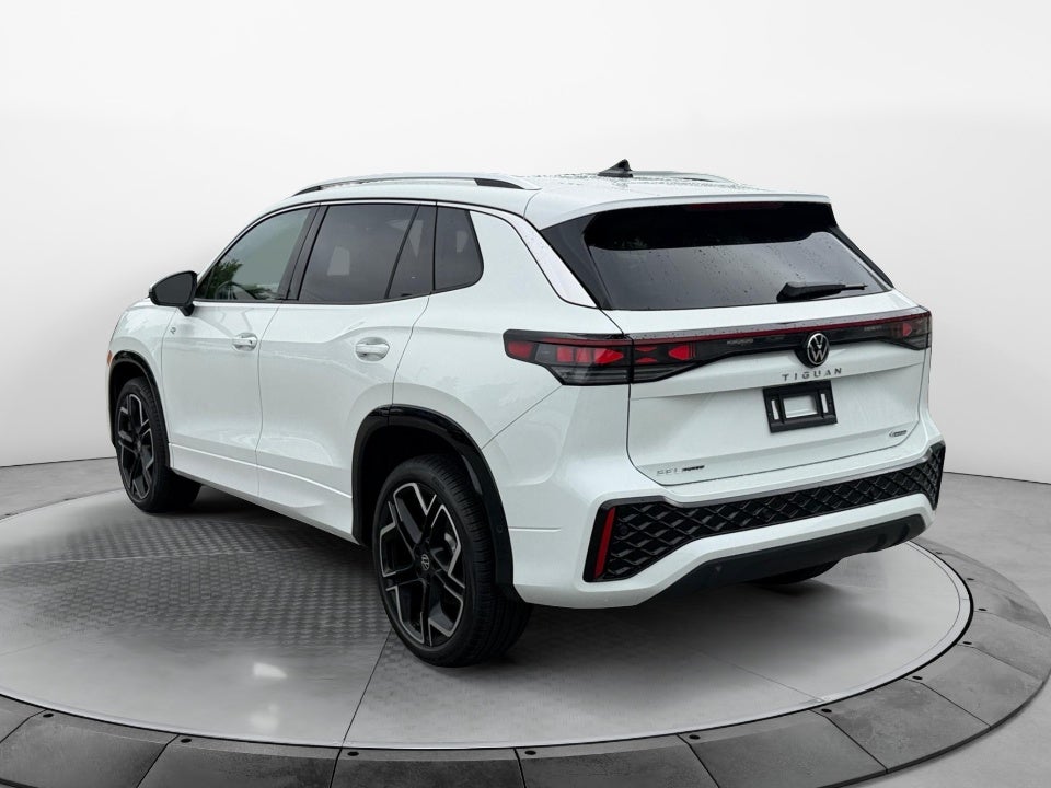 2026 Volkswagen Tiguan SEL R-Line Turbo