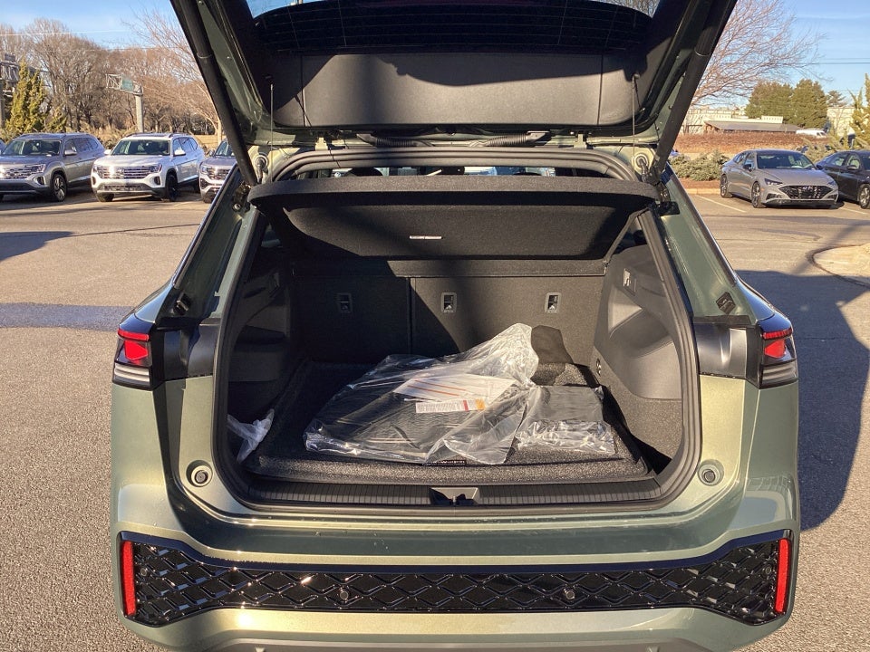 2026 Volkswagen Tiguan SEL R-Line Turbo