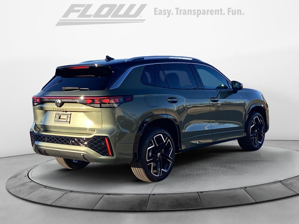 2026 Volkswagen Tiguan SEL R-Line Turbo