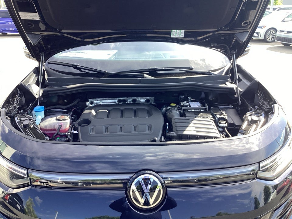 2026 Volkswagen Tiguan SEL R-Line Turbo