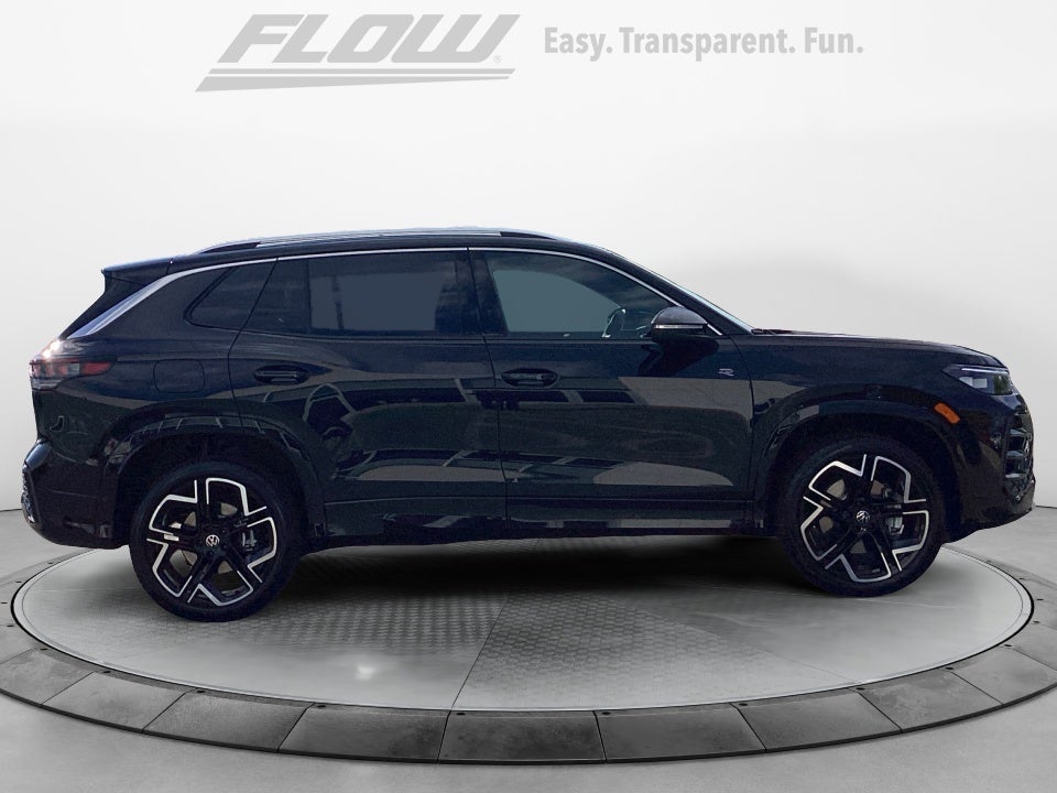 2026 Volkswagen Tiguan SEL R-Line Turbo
