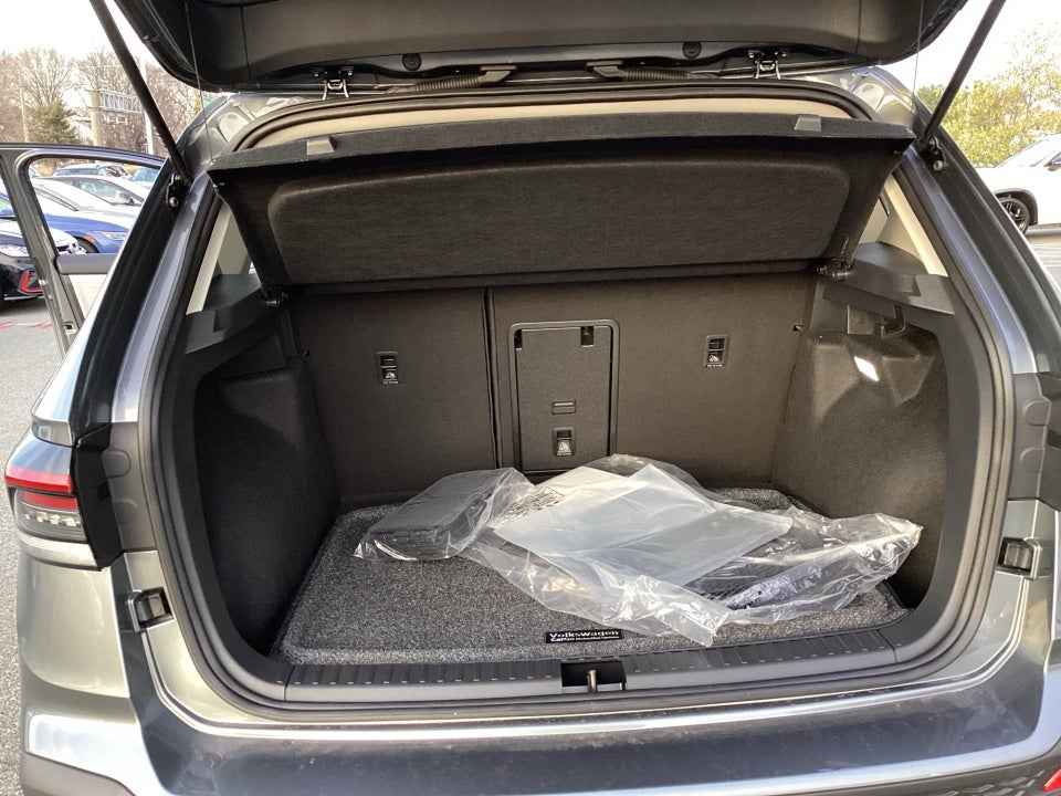 2026 Volkswagen Taos SE