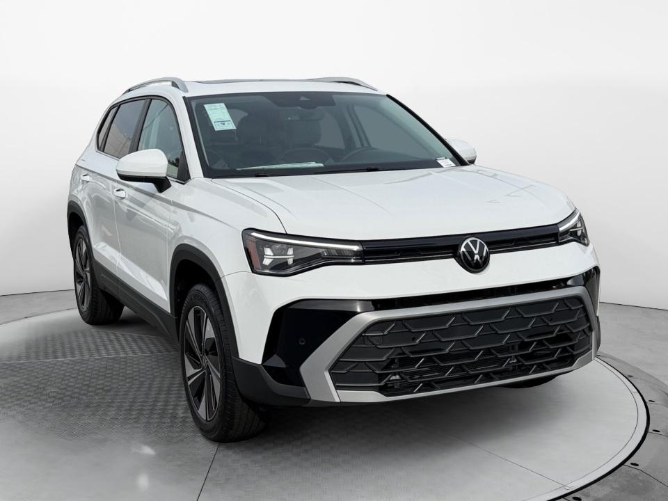 2026 Volkswagen Taos SE