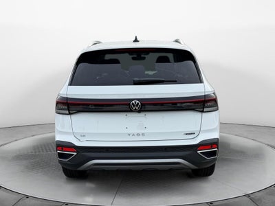 2026 Volkswagen Taos SE