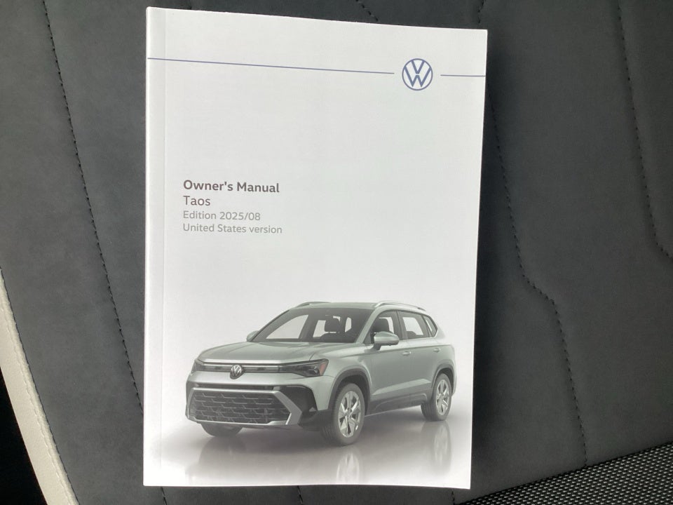 2026 Volkswagen Taos SE