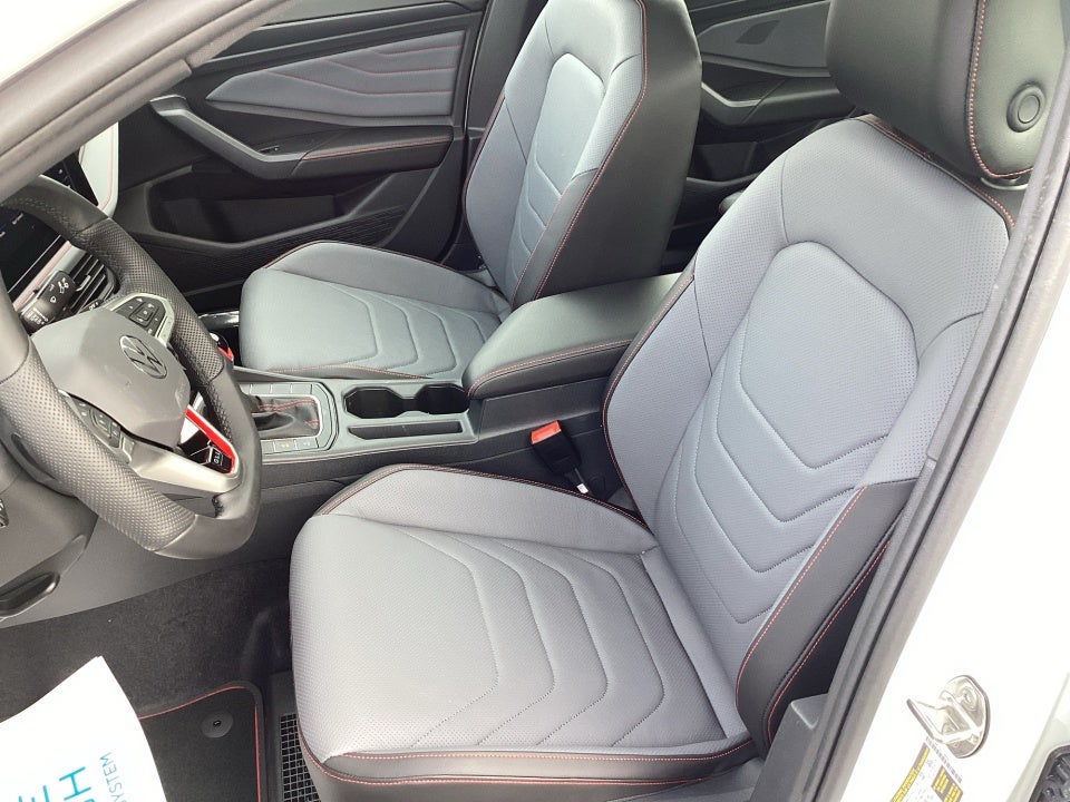 2026 Volkswagen Jetta GLI Autobahn