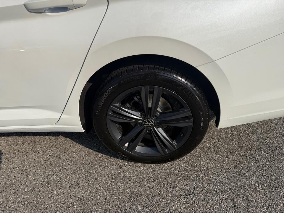 2022 Volkswagen Jetta SE