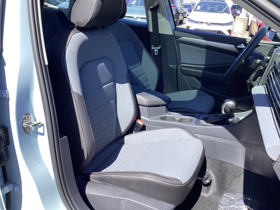 2026 Volkswagen Jetta SE