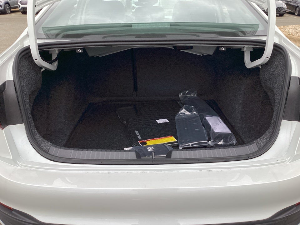 2026 Volkswagen Jetta SE