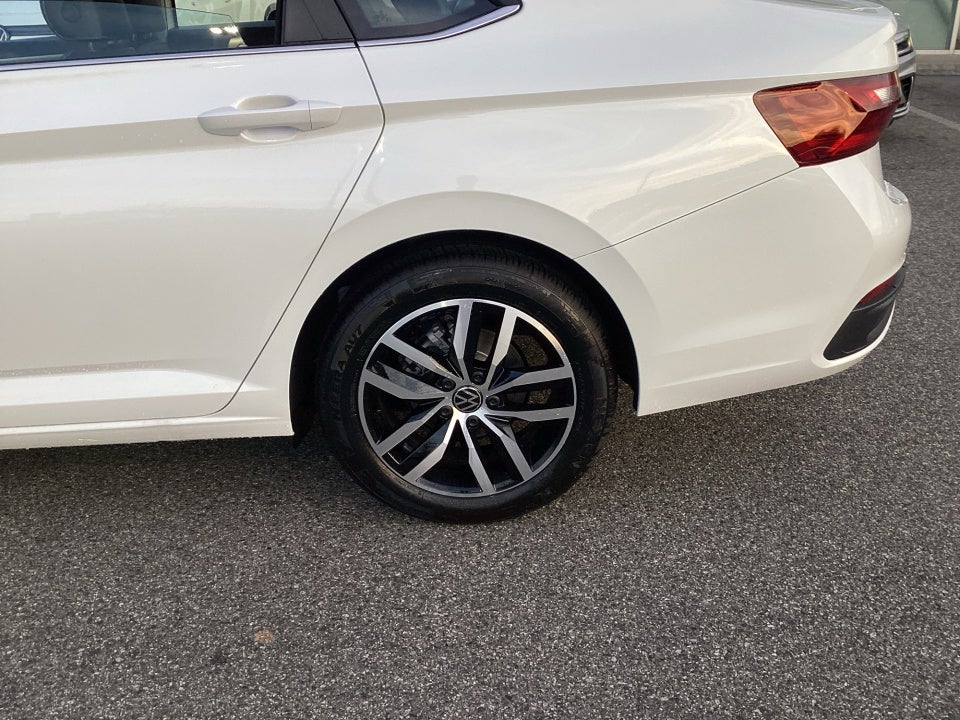 2026 Volkswagen Jetta SE