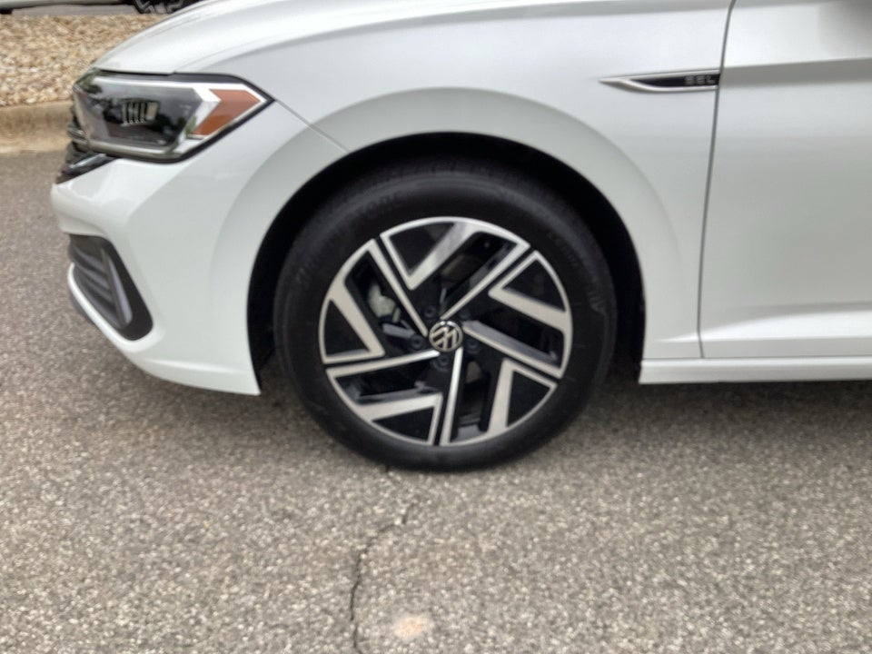 2024 Volkswagen Jetta 1.5T SEL