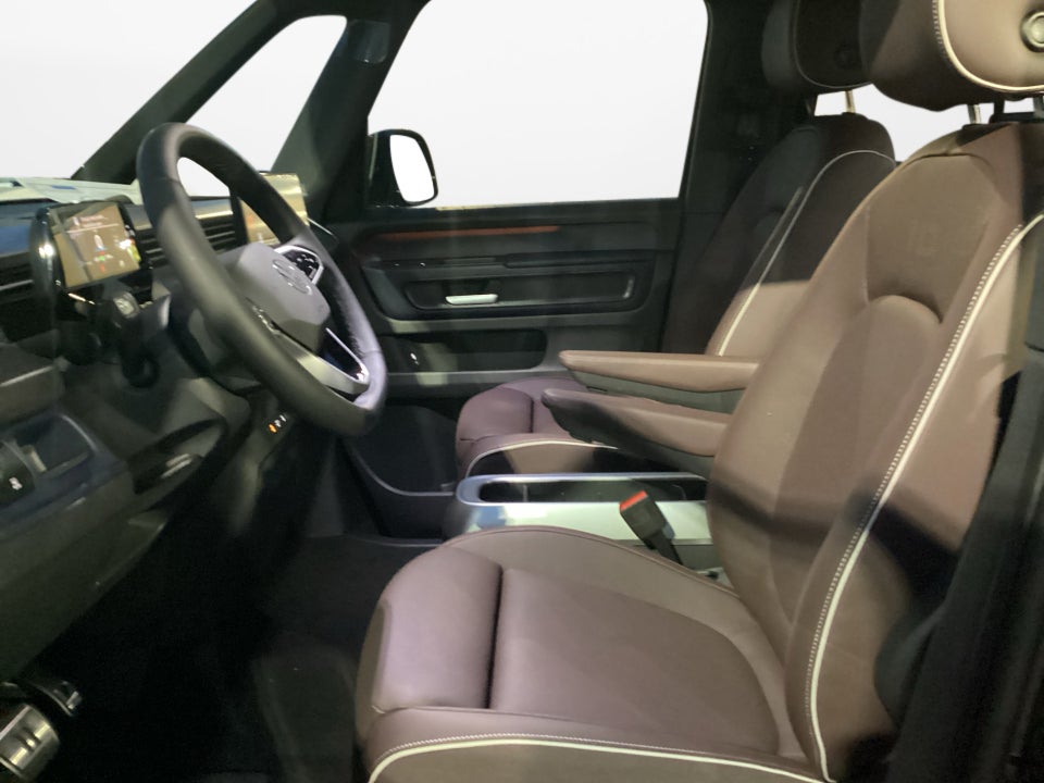 2025 Volkswagen ID. Buzz Pro S