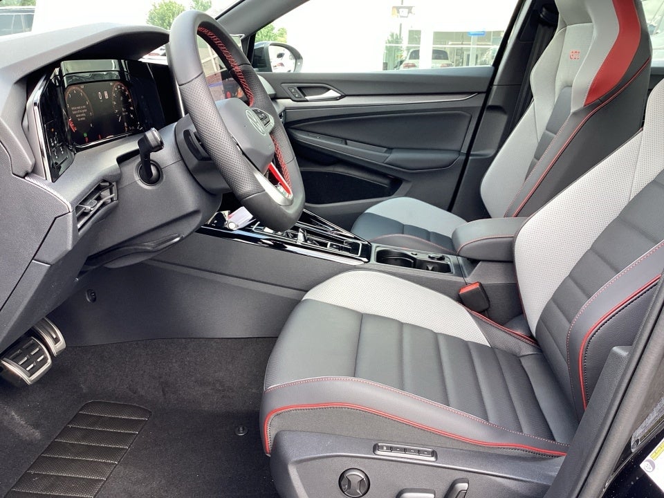 2025 Volkswagen Golf GTI 2.0T SE