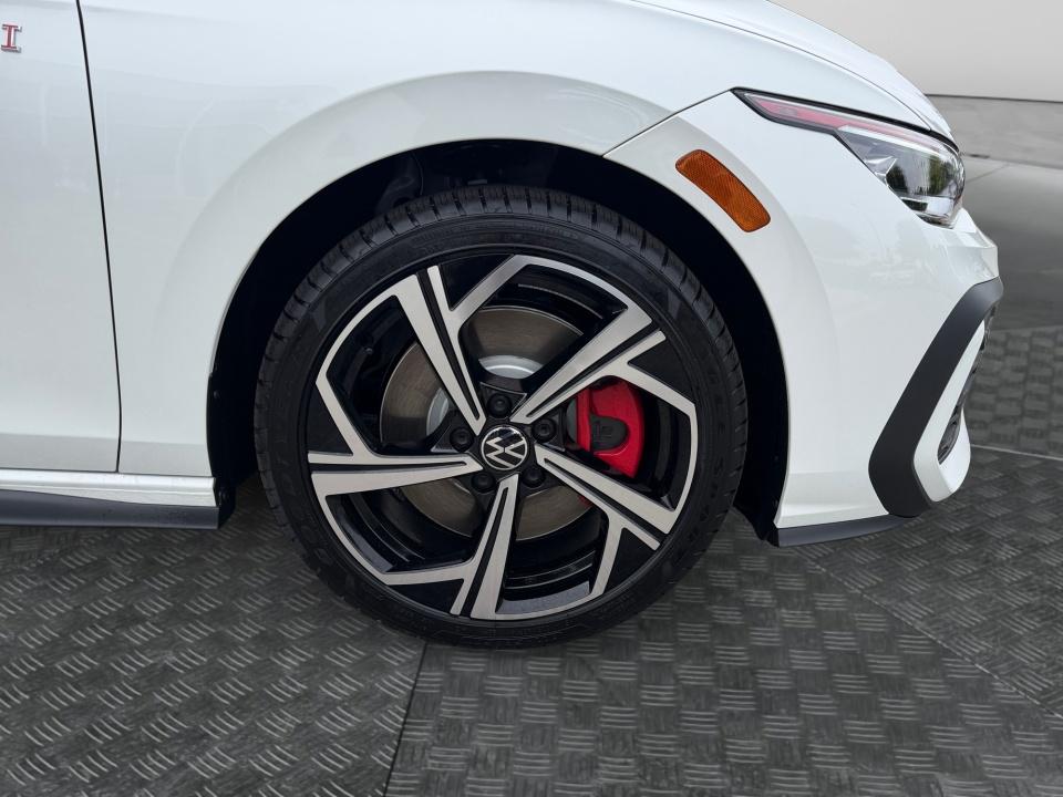 2026 Volkswagen Golf GTI SE