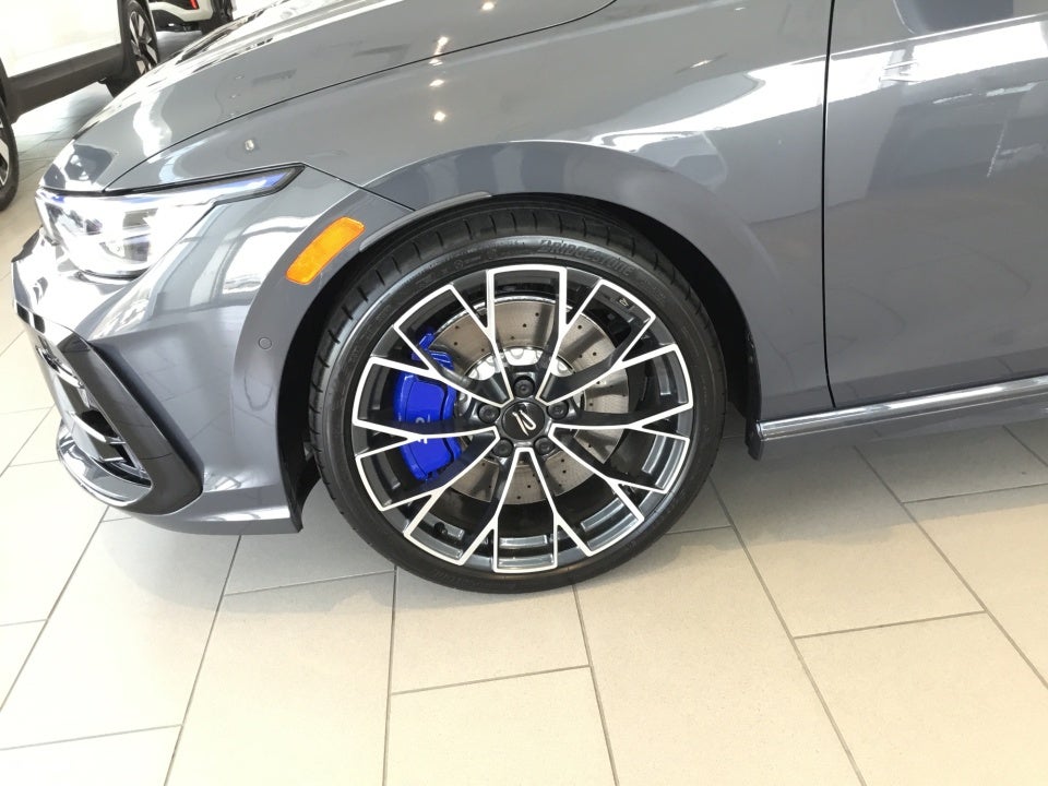 2026 Volkswagen Golf R 2.0T DSG