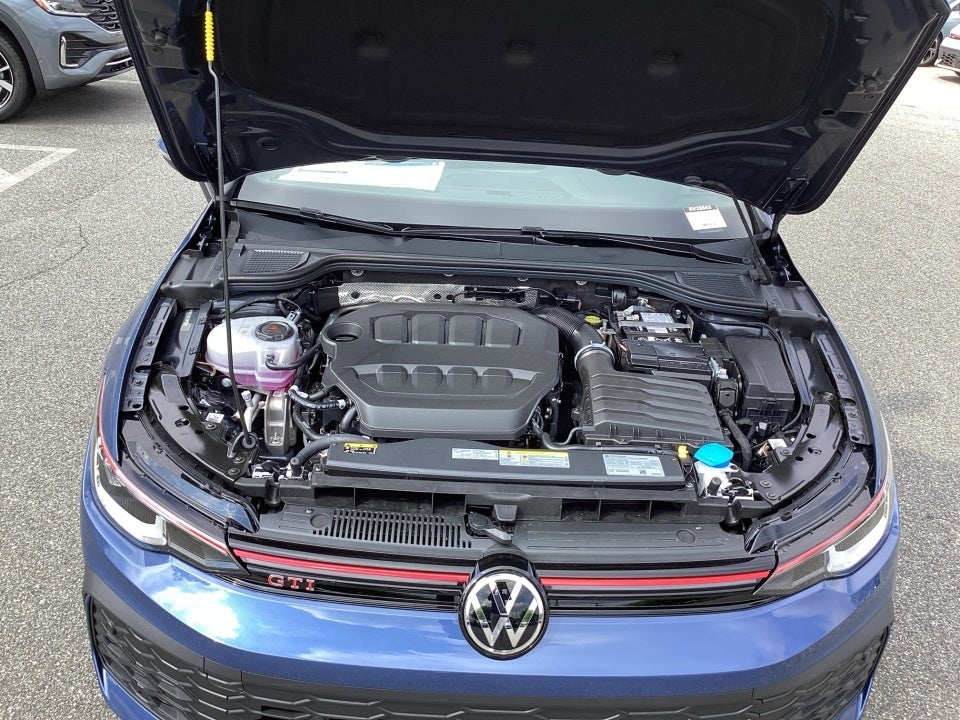 2025 Volkswagen Golf GTI 2.0T SE