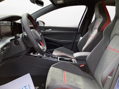 2025 Volkswagen Golf GTI 2.0T SE