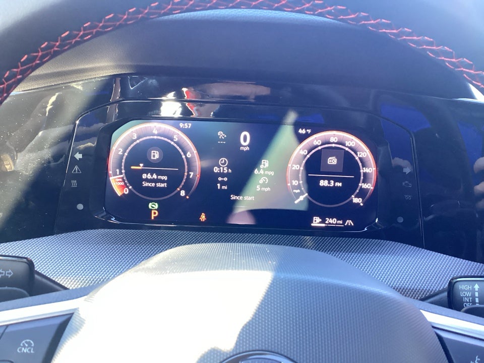 2026 Volkswagen Golf GTI SE