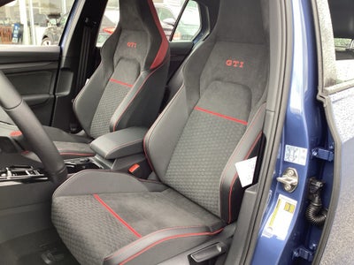 2026 Volkswagen Golf GTI SE