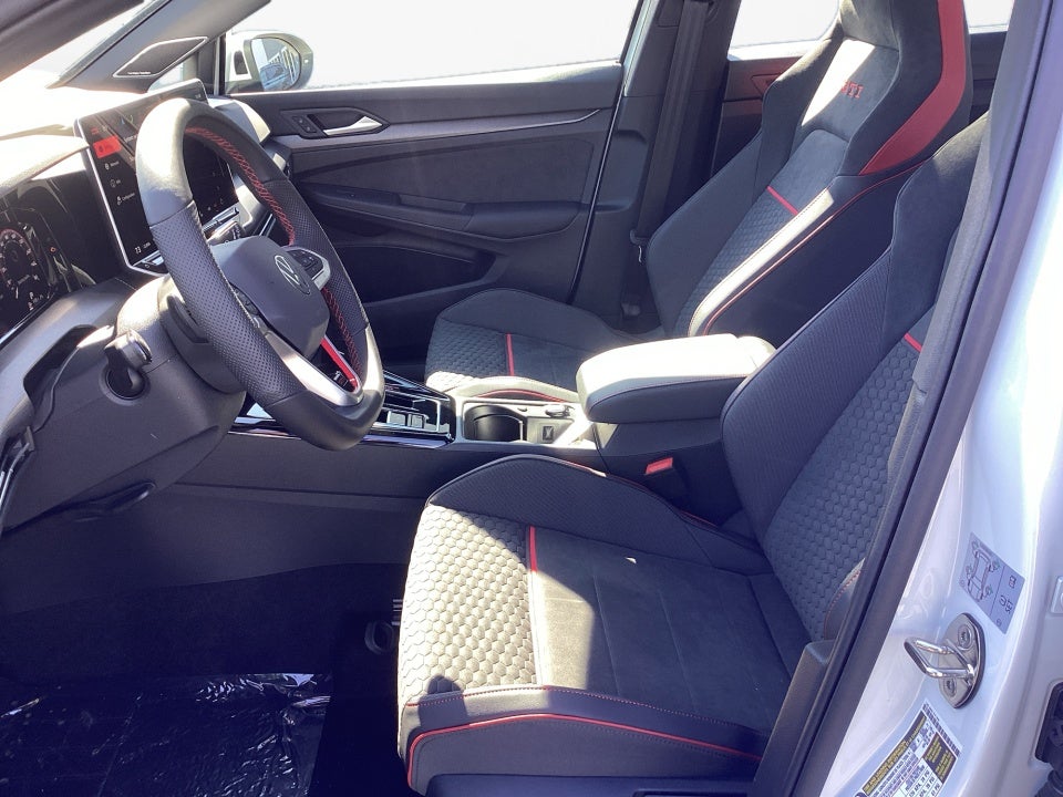 2026 Volkswagen Golf GTI SE