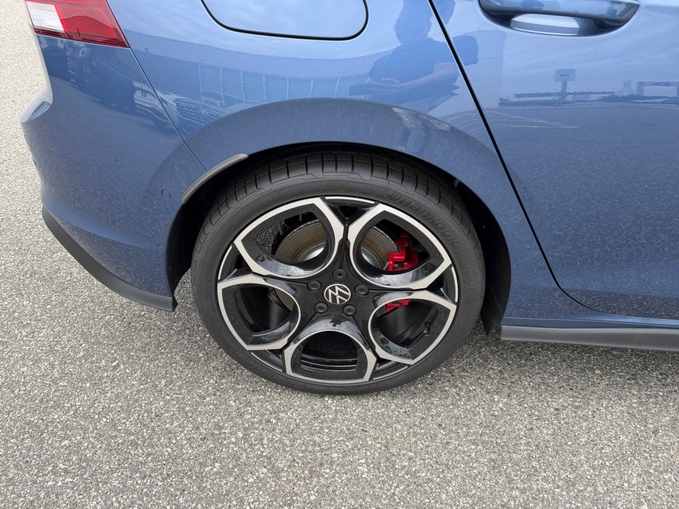 2026 Volkswagen Golf GTI Autobahn