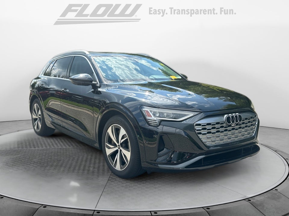2024 Audi Q8 e-tron Premium Plus