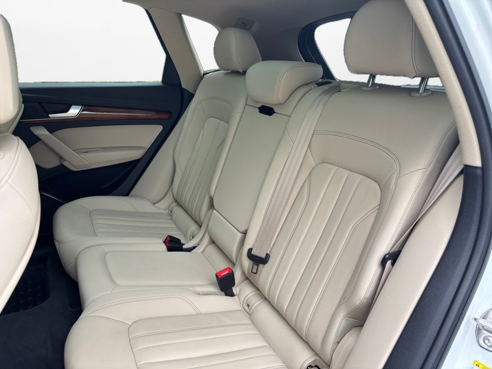 2021 Audi Q5 Premium 45 TFSI quattro S tronic