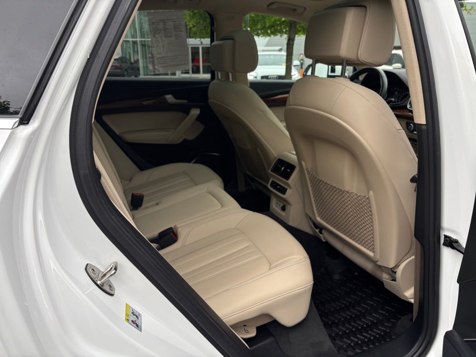 2021 Audi Q5 Premium 45 TFSI quattro S tronic