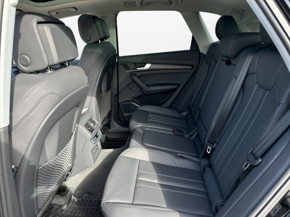 2023 Audi Q5 Premium Plus